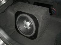 Установка сабвуфера JBL GT5-12 box в Honda Integra