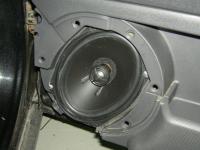 Установка акустики Morel Tempo Coax 6x9 в Jeep Liberty