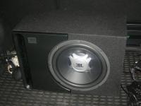 Установка сабвуфера JBL GT5-12 в KIA Ceed