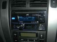 Фотография установки магнитолы JVC KW-SD70BT в Hyundai Tucson