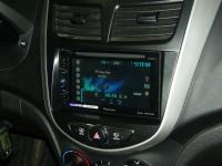 Фотография установки магнитолы Pioneer AVH-X1500DVD в Hyundai Solaris