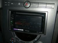 Фотография установки магнитолы Pioneer AVH-X1500DVD в SsangYong Rexton