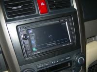 Фотография установки магнитолы Pioneer AVIC-F940BT в Honda CR-V (III)