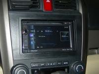 Фотография установки магнитолы Pioneer AVIC-F940BT в Honda CR-V (III)