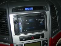 Фотография установки магнитолы Pioneer AVIC-F940BT в Hyundai Santa Fe (II)