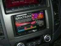 Фотография установки магнитолы Pioneer AVH-P8400BT в Mitsubishi Pajero IV