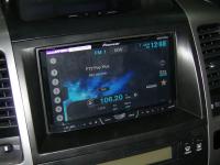Фотография установки магнитолы Pioneer AVH-X4500DVD в Toyota Land Cruiser 120
