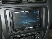 Фотография установки магнитолы Pioneer AVH-P8400BT в Volkswagen Jetta VI