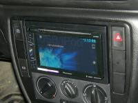 Фотография установки магнитолы Pioneer AVH-X2500BT в Volkswagen Passat