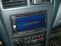 Фотография установки магнитолы Alpine IVE-W530BT в Nissan Almera Classic