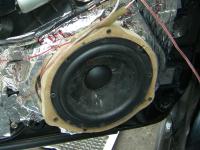 Установка акустики Nakamichi SP-CS68 в Mazda Atenza