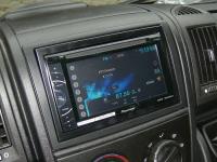 Фотография установки магнитолы Pioneer AVH-X1500DVD в Citroen Jumper