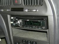 Фотография установки магнитолы JVC KD-R647EE в Hyundai Elantra