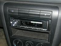 Фотография установки магнитолы Pioneer DEH-X5600BT в Skoda Octavia (A4)