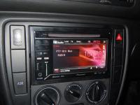 Фотография установки магнитолы Pioneer AVH-P3200BT в Volkswagen Passat