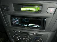 Фотография установки магнитолы Pioneer MVH-X560BT в Citroen C-Elysee