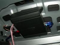 Установка усилителя Alpine MRV-M250 в Volkswagen Bora