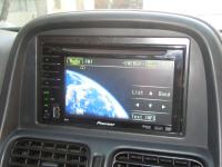 Фотография установки магнитолы Pioneer AVH-P3100DVD в Nissan NP300