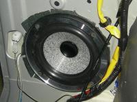 Установка акустики Focal Utopia Be Woofer 5W2 в Suzuki Jimny