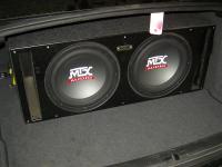 Установка сабвуфера MTX RT12-04x2 vented box в Audi A4 (B8)