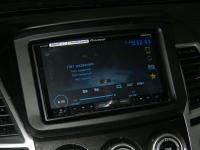 Фотография установки магнитолы Pioneer AVH-X8500BT в Mitsubishi Pajero Sport