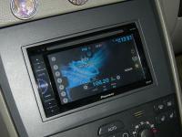 Фотография установки магнитолы Pioneer AVH-160DVD в Volvo XC90