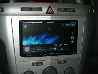 Фотография установки магнитолы Pioneer AVH-X4600DVD в Opel Zafira B