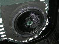 Установка акустики Focal Access 165 CA1 SG в UAZ Patriot