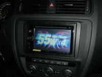 Фотография установки магнитолы Sony XAV-65 в Volkswagen Jetta VI