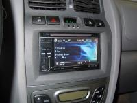 Фотография установки магнитолы Pioneer Navgate 32BT в Hyundai Santa Fe