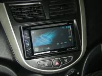 Фотография установки магнитолы Pioneer AVH-X2600BT в Hyundai Solaris