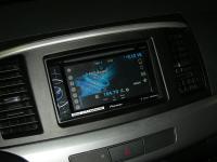 Фотография установки магнитолы Pioneer AVH-X2600BT в Mitsubishi Lancer X