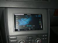 Фотография установки магнитолы Pioneer AVH-X4600DVD в Volvo XC90