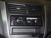 Фотография установки магнитолы Kenwood KIV-700 в Hyundai Solaris