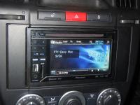 Фотография установки магнитолы Pioneer AVH-P3200BT в Land Rover Freelander 2