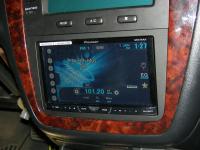 Фотография установки магнитолы Pioneer AVH-X4600DVD в Acura MDX