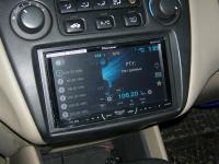 Фотография установки магнитолы Pioneer AVH-X4600DVD в Honda Accord