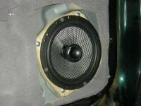 Установка акустики Focal Access 165 AC в Mitsubishi Pajero IV