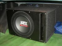 Установка сабвуфера MTX RT12-04 vented box в Chevrolet Cruze