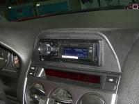 Фотография установки магнитолы Pioneer DEH-80PRS в Mazda 6 (I)