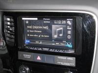 Фотография установки магнитолы Pioneer AVH-X8600BT в Mitsubishi Outlander III