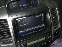 Фотография установки магнитолы Pioneer AVH-X8600BT в Toyota Land Cruiser 120