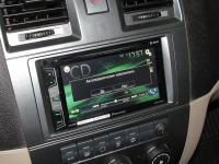 Фотография установки магнитолы Pioneer AVH-X2700BT в UAZ Patriot