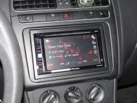 Фотография установки магнитолы Pioneer AVH-X1700DVD в Volkswagen Polo V