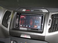 Фотография установки магнитолы Pioneer AVH-X2700BT в KIA Sportage III (SL)