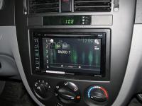 Фотография установки магнитолы Pioneer AVH-X1700DVD в Daewoo Gentra