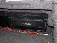 Установка усилителя Audison SR 4 в Toyota Avalon