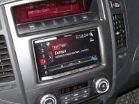 Фотография установки магнитолы Pioneer AVH-X8700BT в Mitsubishi Pajero IV