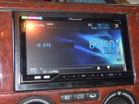 Фотография установки магнитолы Pioneer AVH-P4350DVD в Volkswagen Caravelle