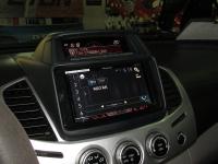 Фотография установки магнитолы Pioneer AVH-X5700BT в Mitsubishi L200